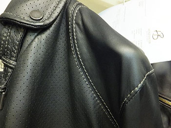 Perforiertes Leder
